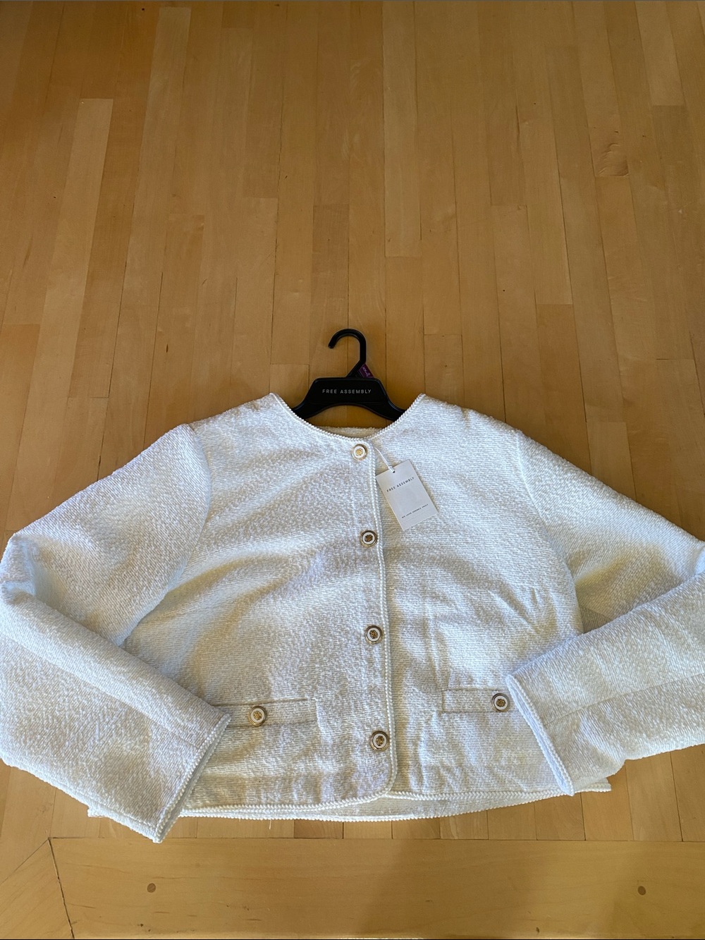 Free Assembly Elegant White Bouclé Button-Front Jacket - Picture 1 of 10